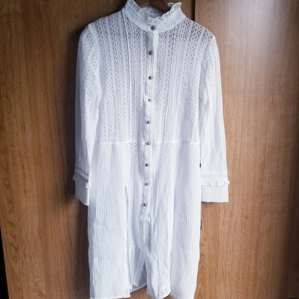 Rococo Collection White Lace Cover up Side Slits M